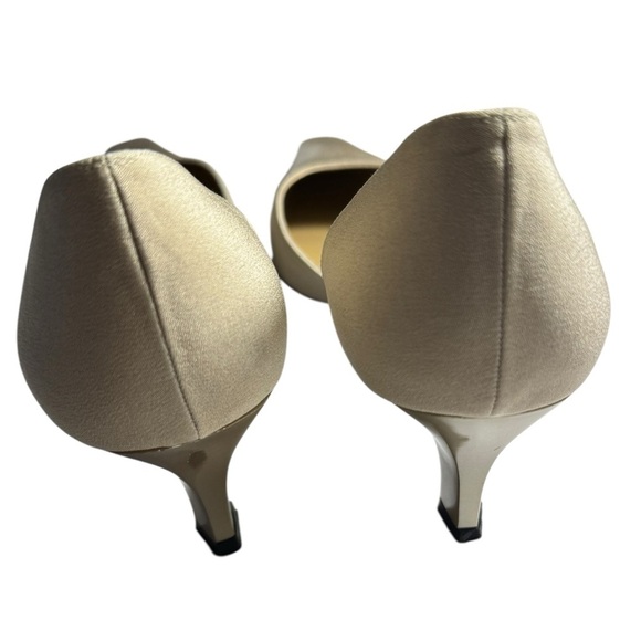 Stuart Weitzman Toucan Taupe Crepe women stiletto dress shoes size 8.5 AA - Picture 13 of 16